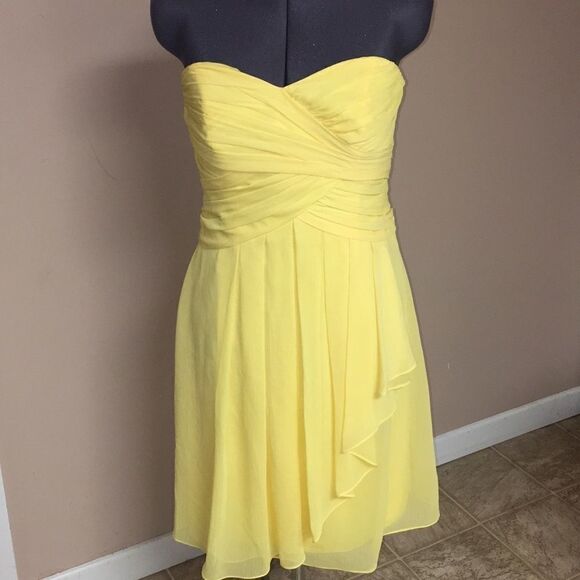 Davids Bridal Strapless Short chiffon dress  8 - Picture 1 of 6